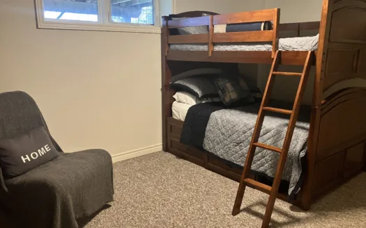 42 SIERRA Trail, Collingwood, Ontario L9Y 5H9