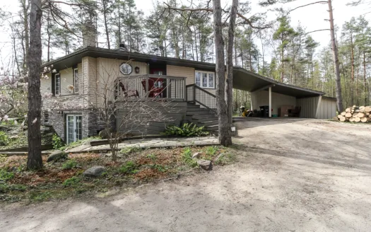 4 Forest Drive, Collingwood ON L9Y 4W5